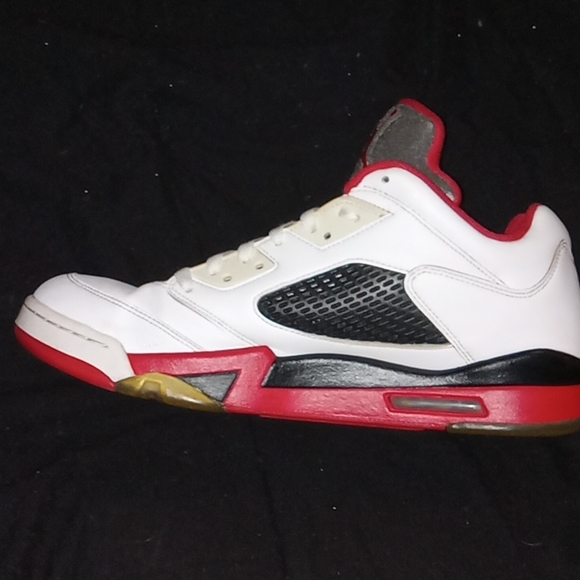 Jordan 5 fire red low - Picture 4 of 5